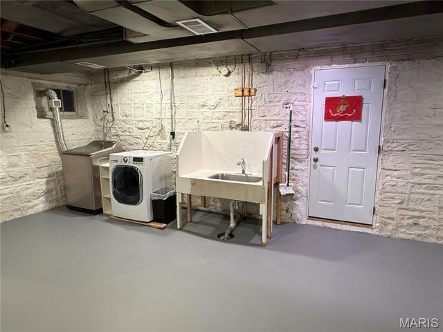 7354 Balson Avenue, University City, MO 63130