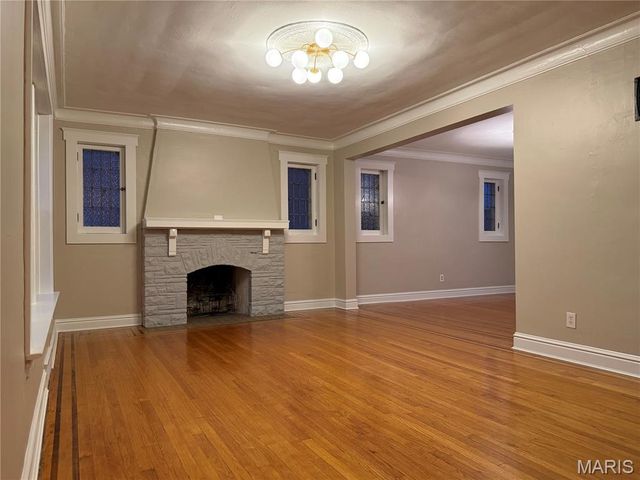 7354 Balson Avenue, University City, MO 63130