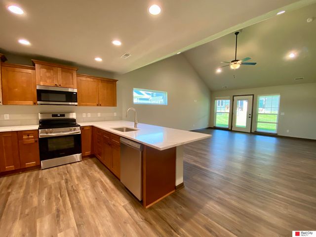 128 W Ida Lane, Lincoln, NE 68523