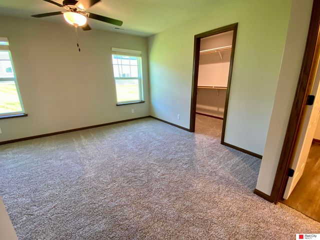 128 W Ida Lane, Lincoln, NE 68523
