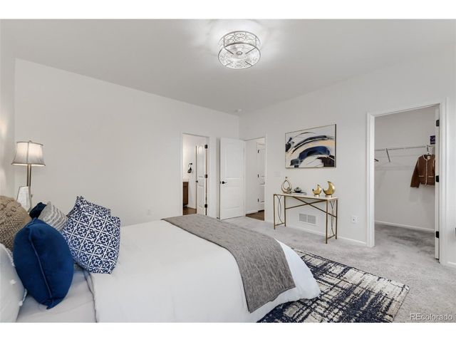 3342 Bluestem St, Dacono, CO 80514