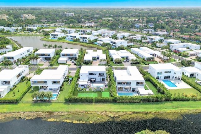 16631 Sunset Way, Weston, FL 33326