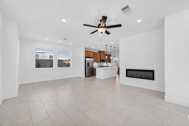 24011 Breezy Bank Trail, Katy, TX 77493