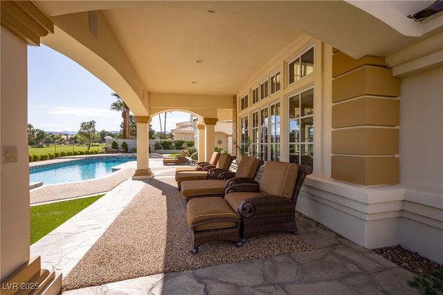 35 Ventana Canyon Drive, Las Vegas, NV 89113