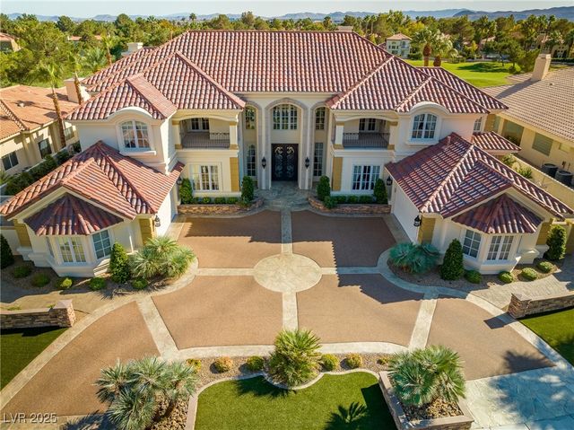 35 Ventana Canyon Drive, Las Vegas, NV 89113