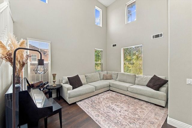 8550 Hunt Canyon Road, Corona, CA 92883