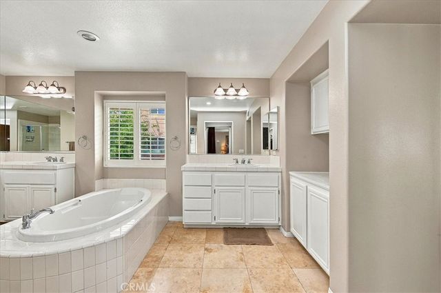 8550 Hunt Canyon Road, Corona, CA 92883