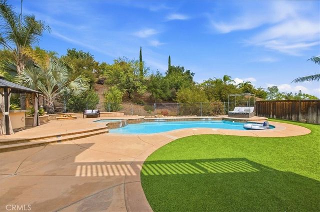 8550 Hunt Canyon Road, Corona, CA 92883