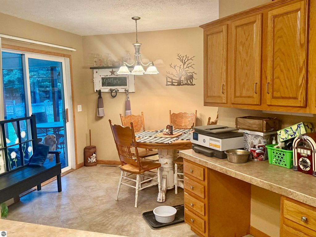 Image 30 of property listing at 587 N Lewis, Shepherd, MI 48883