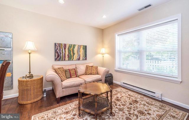 1607 LAKEVIEW CIR, Yardley, PA 19067