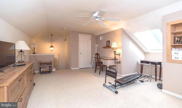 1607 LAKEVIEW CIR, Yardley, PA 19067
