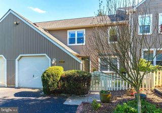 1607 LAKEVIEW CIR, Yardley, PA 19067