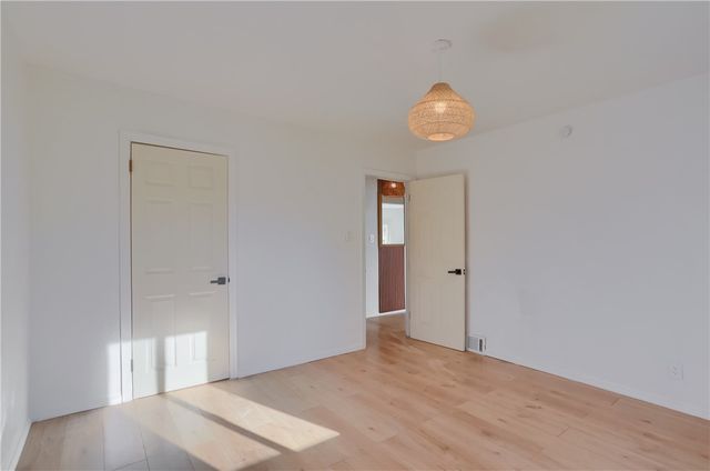 5848 Saltsburg Rd, Penn Hills, PA 15147