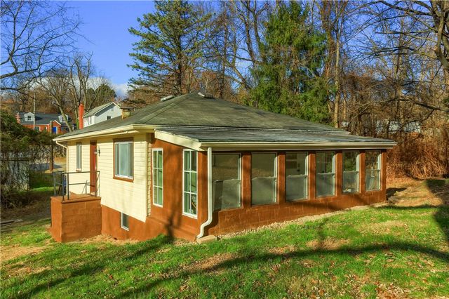 5848 Saltsburg Rd, Penn Hills, PA 15147