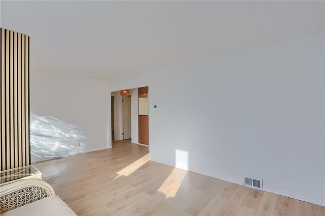 5848 Saltsburg Rd, Penn Hills, PA 15147