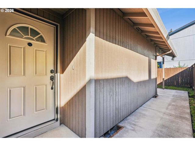 14110 Sw 80TH Ct, Portland, OR 97224
