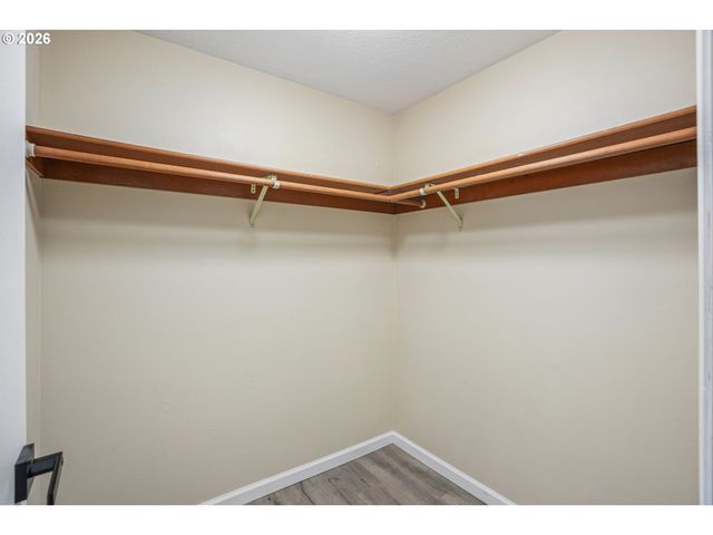 14110 Sw 80TH Ct, Portland, OR 97224
