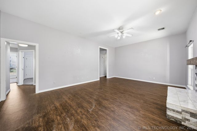 2203 Fieldstone Court S, Okmulgee, OK 74447