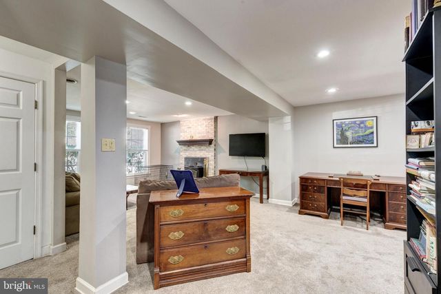314 HUNTINGHORN ST, Taneytown, MD 21787
