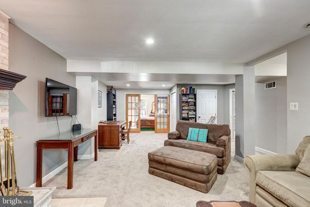314 HUNTINGHORN ST, Taneytown, MD 21787