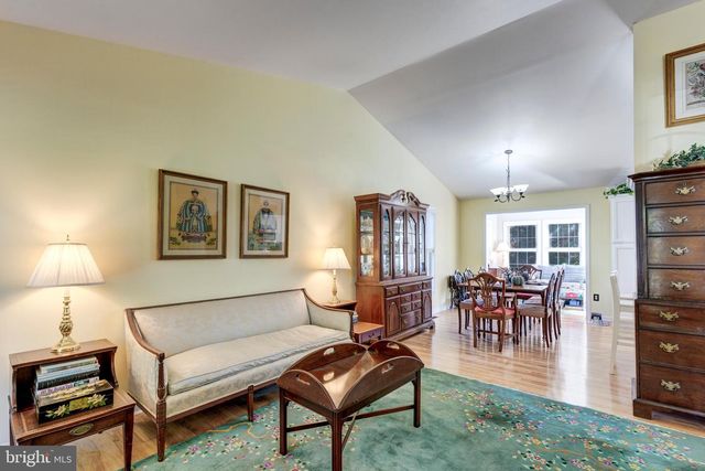 314 HUNTINGHORN ST, Taneytown, MD 21787