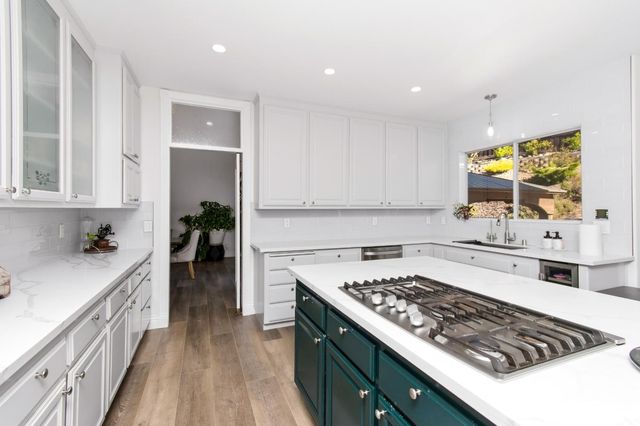 104 Table Rock Ct, Folsom, CA 95630