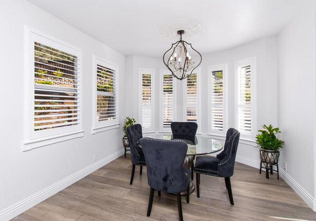 104 Table Rock Ct, Folsom, CA 95630