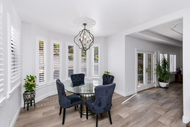 104 Table Rock Ct, Folsom, CA 95630