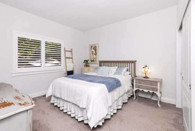 104 Table Rock Ct, Folsom, CA 95630