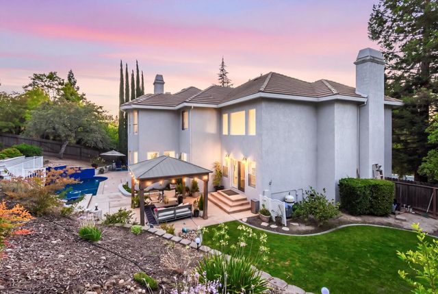 104 Table Rock Ct, Folsom, CA 95630