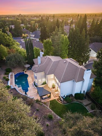 104 Table Rock Ct, Folsom, CA 95630