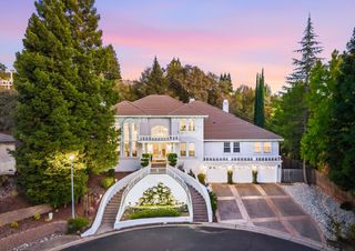 104 Table Rock Ct, Folsom, CA 95630