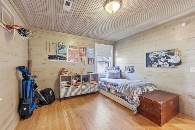 92 Channel Bluff Ave., Pawleys Island, SC 29585