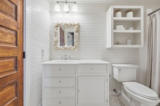 92 Channel Bluff Ave., Pawleys Island, SC 29585