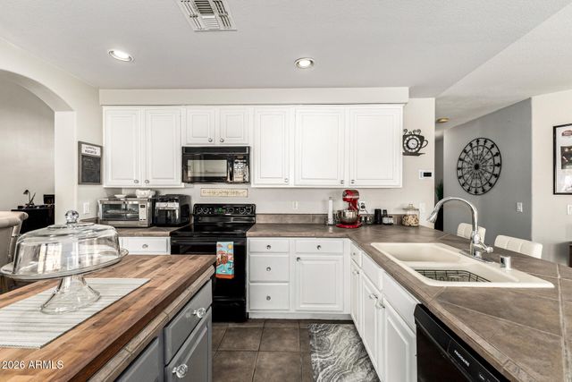 6754 W MONONA Drive, Glendale, AZ 85308