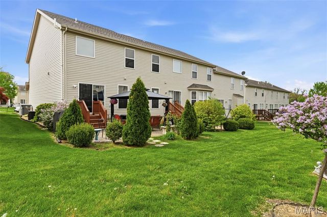 311 Wild Oak Drive, O'fallon, MO 63368