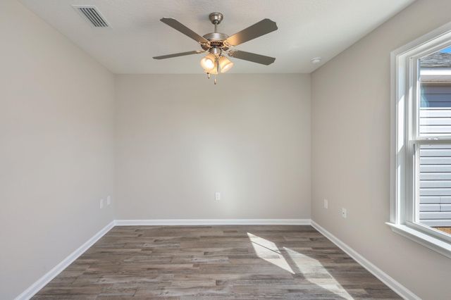6018 EMMY LYNN LN, Crestview, FL 32539