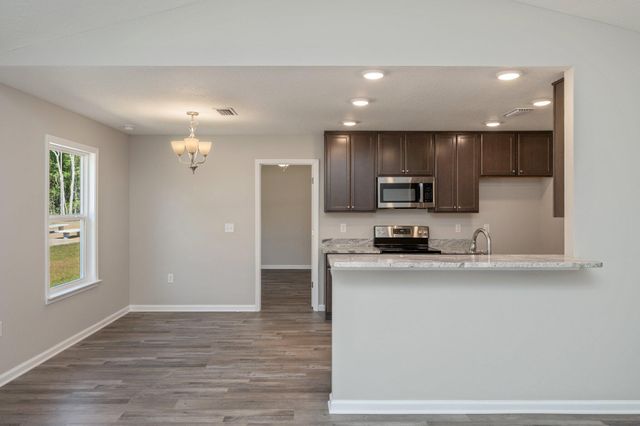 6018 EMMY LYNN LN, Crestview, FL 32539