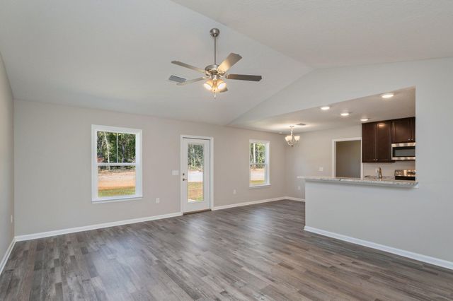 6018 EMMY LYNN LN, Crestview, FL 32539