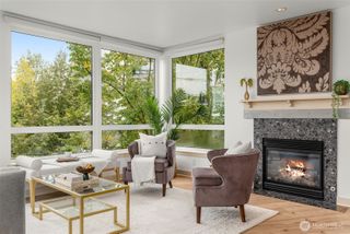 5001 California Avenue SW #402, Seattle, WA 98136