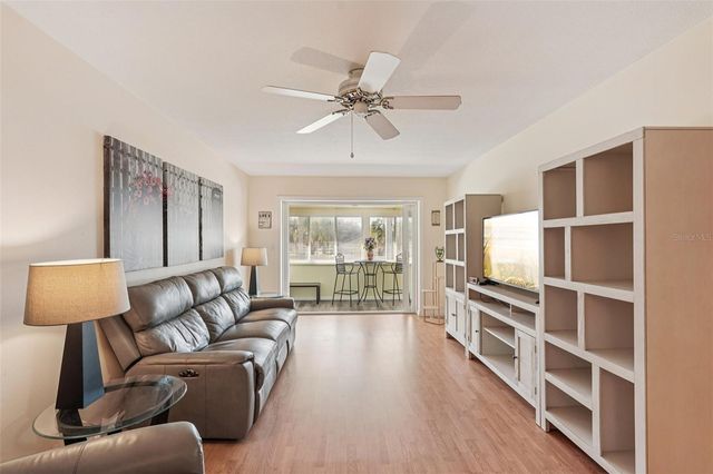 3900 ROXANE BOULEVARD 8B, Sarasota, FL 34235