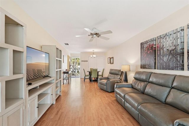 3900 ROXANE BOULEVARD 8B, Sarasota, FL 34235