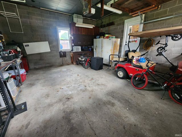 1903 S Boulevard Place, Princeton, IN 47670