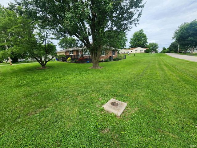 1903 S Boulevard Place, Princeton, IN 47670
