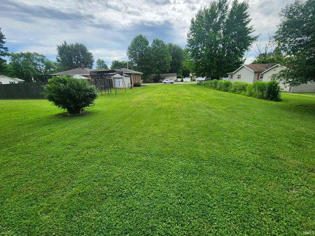 1903 S Boulevard Place, Princeton, IN 47670