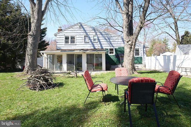 939 BEAVERBANK CIR, Baltimore, MD 21286