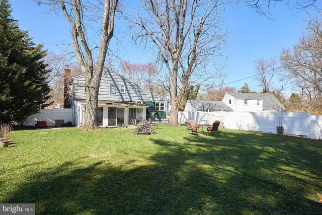939 BEAVERBANK CIR, Baltimore, MD 21286