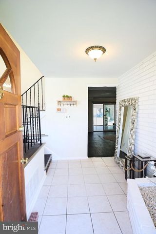 939 BEAVERBANK CIR, Baltimore, MD 21286