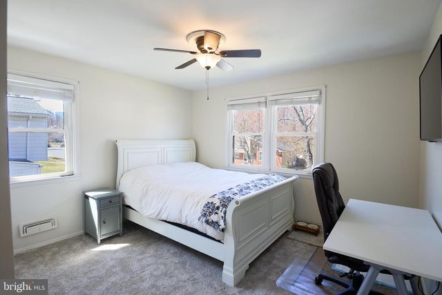 939 BEAVERBANK CIR, Baltimore, MD 21286