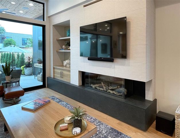 1136 NW 57th Street, Oklahoma City, OK 73118